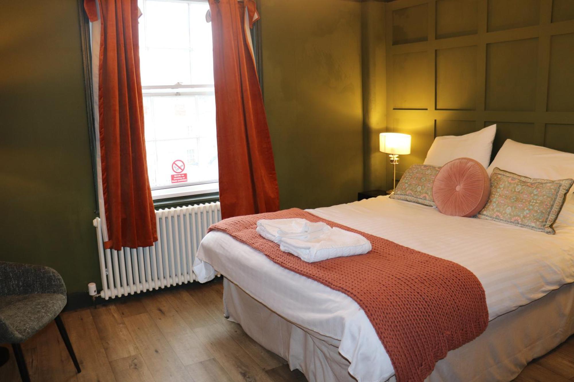 Rooms On The Prom Cheltenham Exterior photo