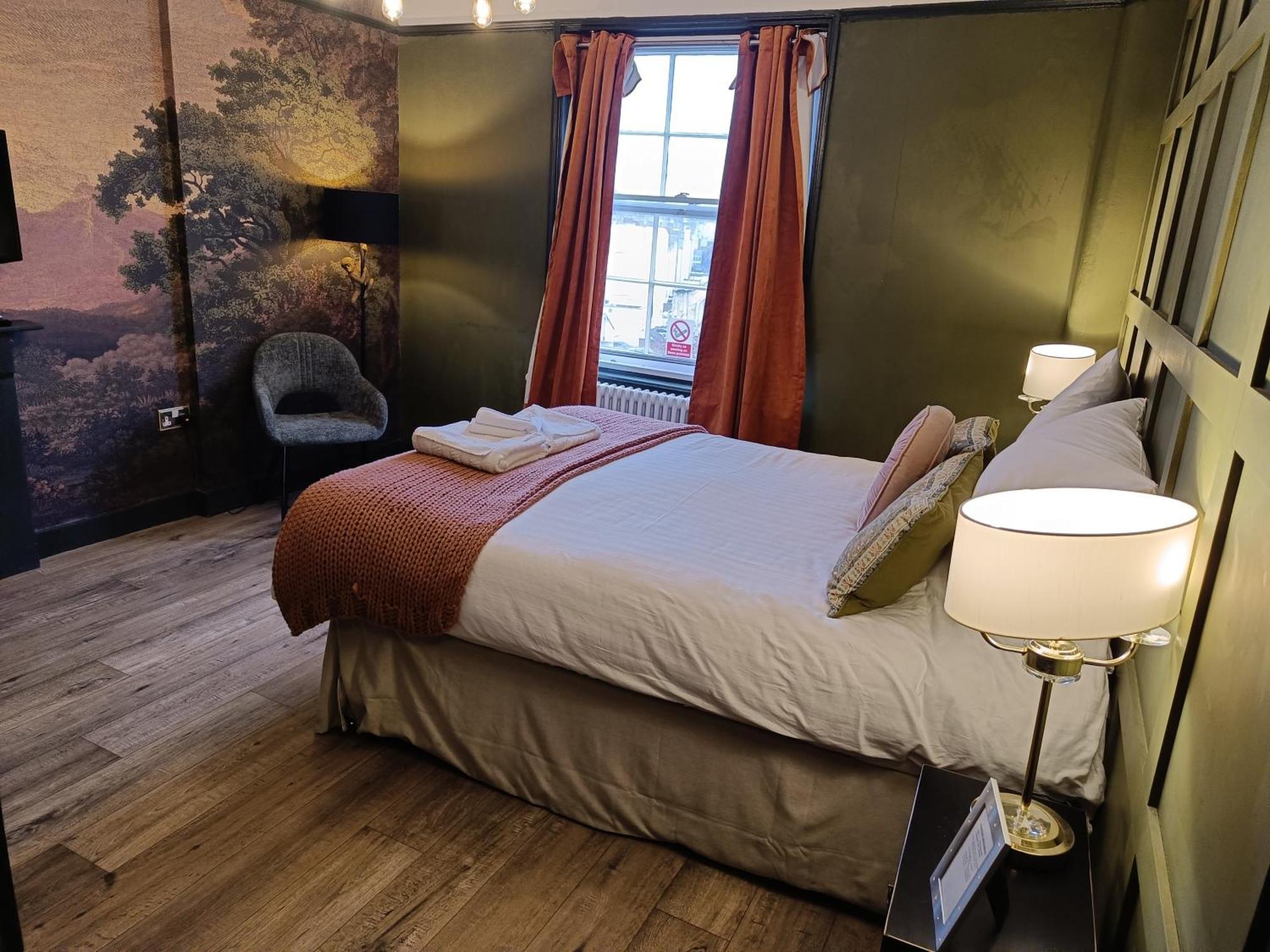 Rooms On The Prom Cheltenham Exterior photo